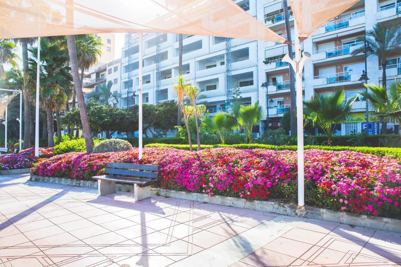 Espectacular Piso En Primera Linea De Playa Estepona Exterior photo